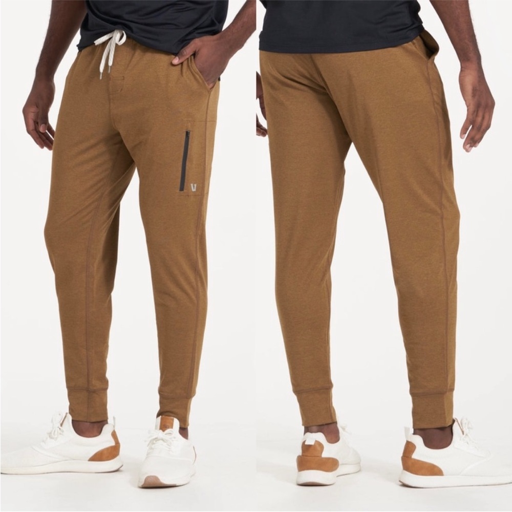 Vuori Sunday Performance Joggers in Tobacco Yellow Size Large